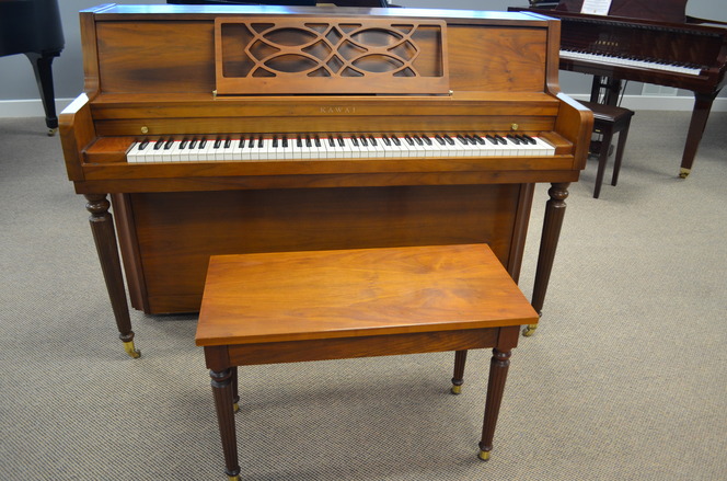 1968 Kawai console piano, walnut - Upright - Console Pianos